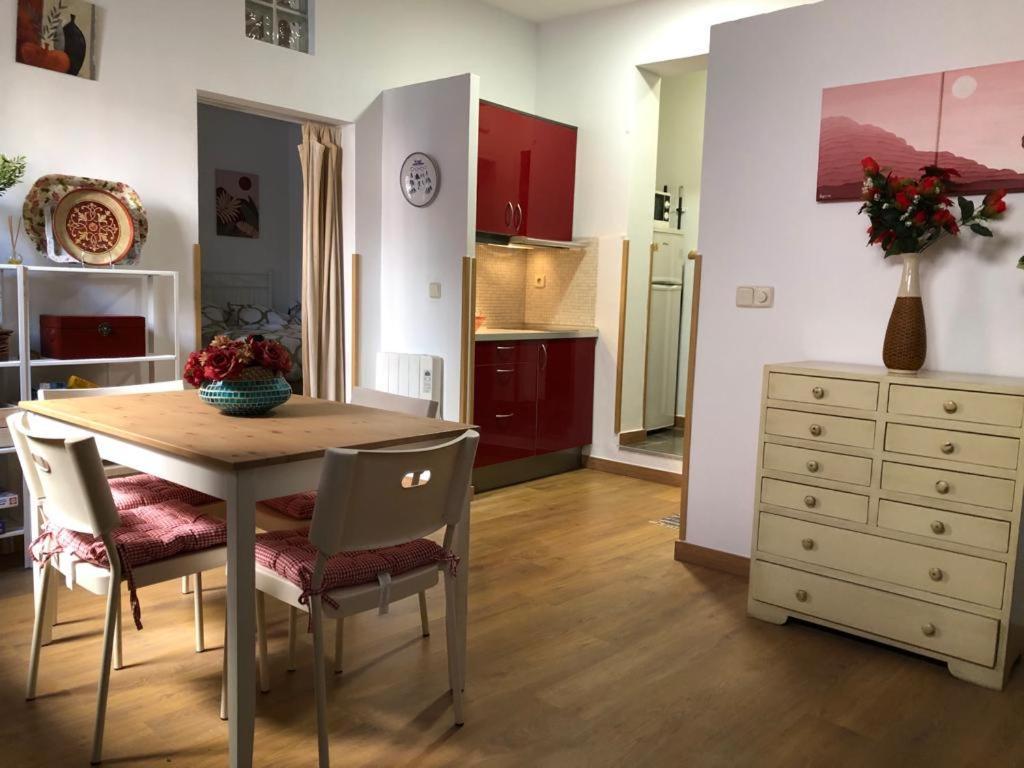 Apartamento Lavapies Al Lado Del Rastro مدريد المظهر الخارجي الصورة